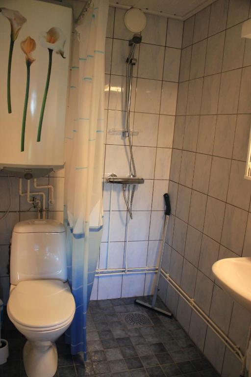 Hjortoe Stugor & Stockhus Finstrom Стая снимка